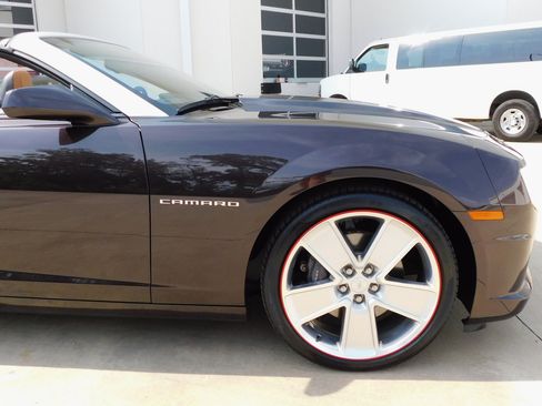 Used 2011 Chevrolet Camaro SS w/ RS Package RWD image 32