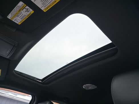 Used 2011 Ford F150 FX4 w/ FX Luxury Pkg image 10