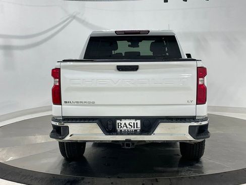 Used 2022 Chevrolet Silverado 1500 LT AWD/4WD image 12