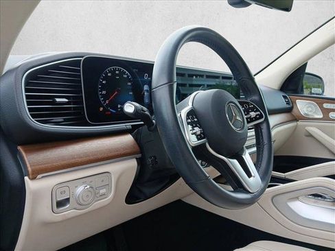 Used 2023 Mercedes-Benz GLE 350 image 9