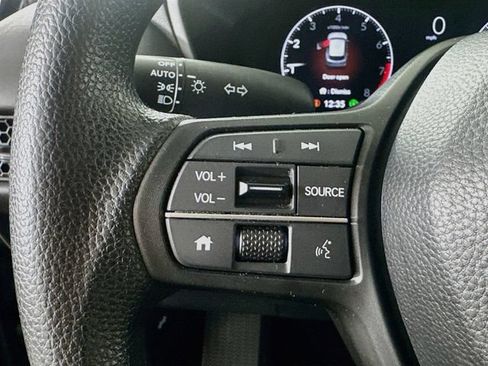 Used 2024 Honda HR-V LX image 9
