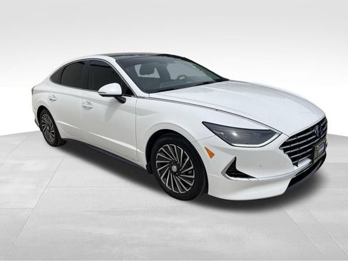 Used 2021 Hyundai Sonata Limited FWD image 3