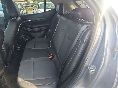 Used 2022 Buick Encore GX Preferred w/ Cold Weather Comfort Package AWD/4WD image 26