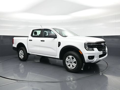 Certified 2024 Ford Ranger XL w/ Trailer Tow Package RWD image 18