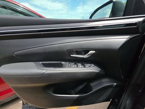 Used 2023 Hyundai Tucson SEL FWD image 9