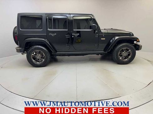 Used 2016 Jeep Wrangler Unlimited Sahara image 7