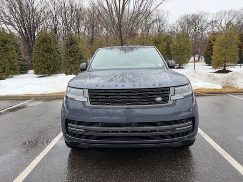 New 2026 Land Rover Range Rover SE image 2