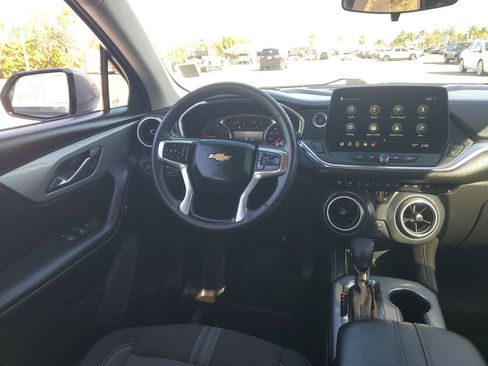 Used 2023 Chevrolet Blazer LT image 15