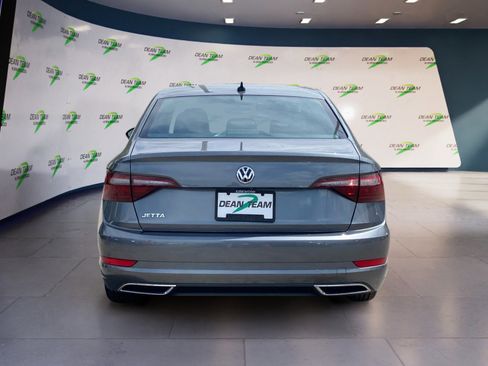 Used 2020 Volkswagen Jetta R-Line image 8