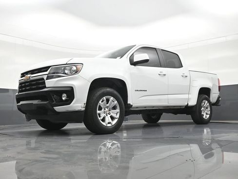 Used 2022 Chevrolet Colorado LT w/ Luxury Package RWD image 27