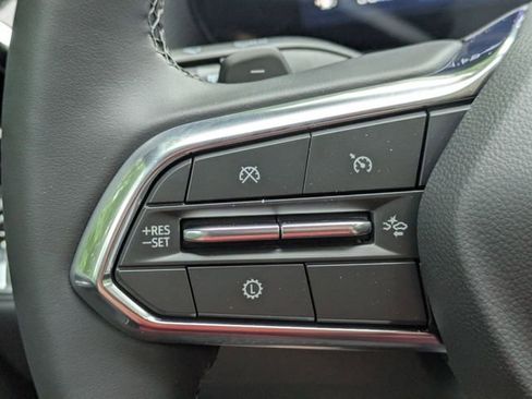 New 2026 Chevrolet Equinox LT w/ Safety and Technology Package FWD image 12