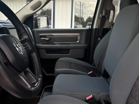Used 2017 RAM 1500 Big Horn AWD/4WD image 16