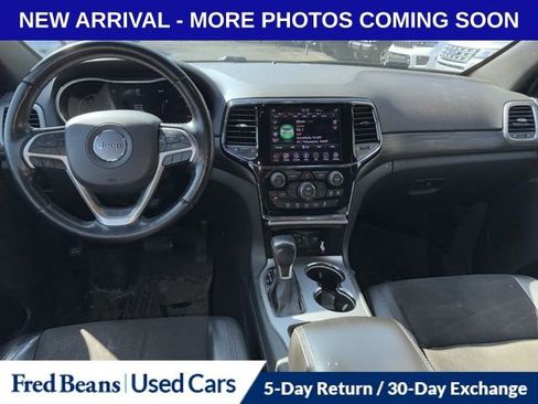Used 2020 Jeep Grand Cherokee Altitude image 11