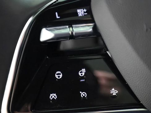Used 2026 Cadillac Escalade Sport w/ Touring Package AWD/4WD image 24