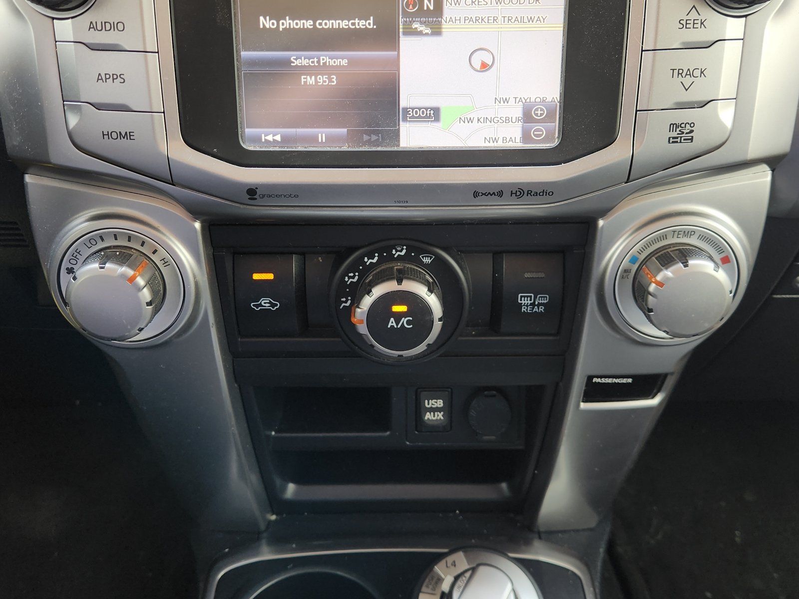 Used 2018 Toyota 4Runner SR5 Premium AWD/4WD image 22