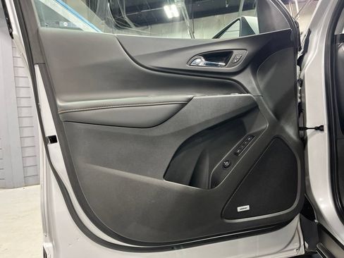 Used 2022 Chevrolet Equinox Premier AWD/4WD image 15