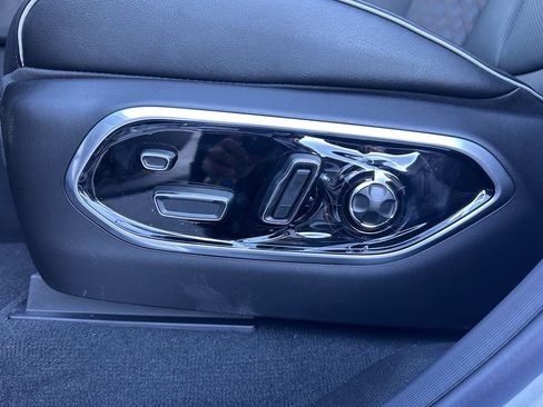 New 2025 Jeep Grand Cherokee Summit w/ Adv Protech Group IV image 23