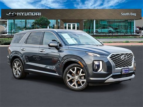 Used 2021 Hyundai Palisade Limited image 1