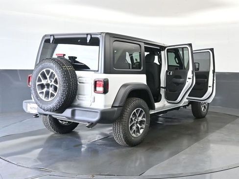 Used 2025 Jeep Wrangler Unlimited Sport AWD/4WD image 48