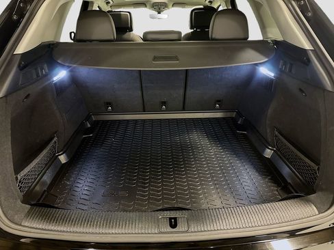 Used 2019 Audi Q5 2.0T Premium w/ Convenience Package image 34