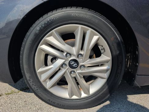 Used 2020 Hyundai Elantra SEL FWD image 4