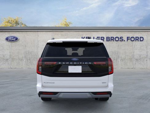 New 2025 Ford Expedition Max Platinum w/ Driver's Package image 6