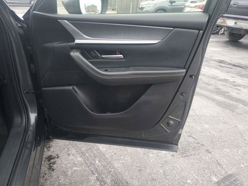 Used 2024 MAZDA CX-90 3.3 Turbo w/ Preferred Plus image 32