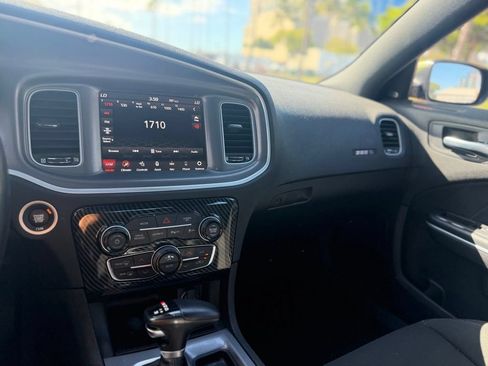 Used 2022 Dodge Charger Scat Pack RWD image 25