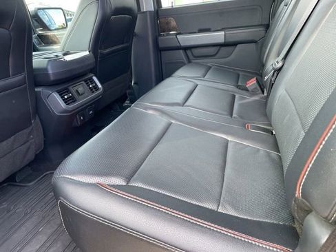 Used 2022 Ford F150 Lariat w/ FX4 Off-Road Package image 8