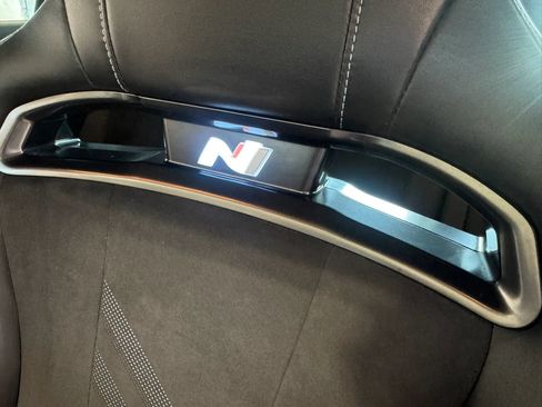 Used 2022 Hyundai Elantra N FWD image 55