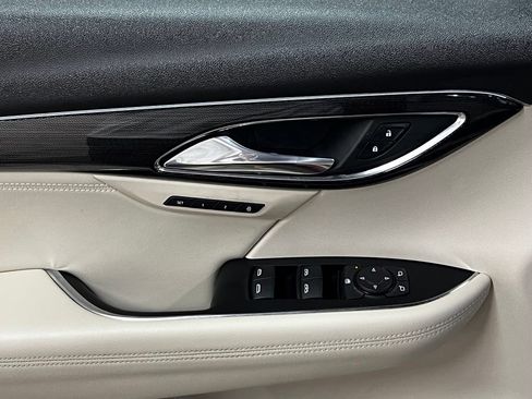 Certified 2023 Buick Envision Essence AWD/4WD image 15