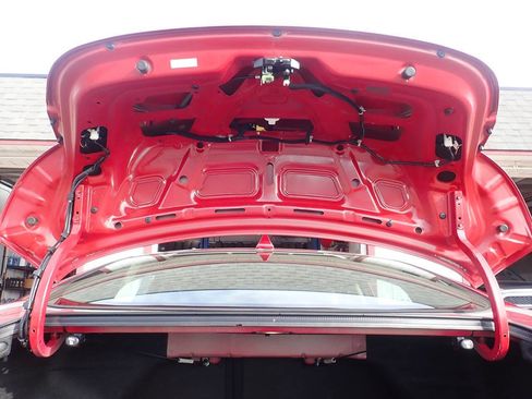 Used 2016 Hyundai Elantra SE w/ Option Group 02 image 18