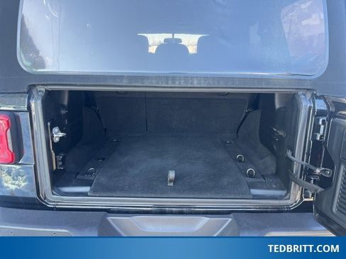 Used 2021 Jeep Wrangler Unlimited Sahara w/ LED Lighting Group image 11