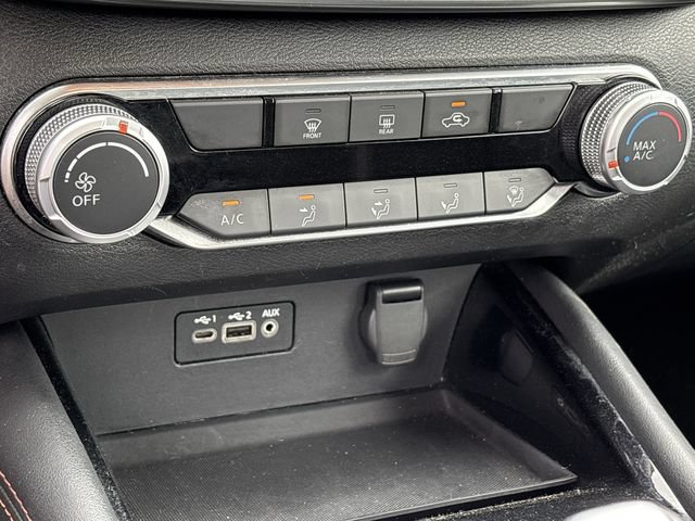 Used 2024 Nissan Altima 2.5 SR FWD image 16