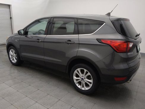 Used 2019 Ford Escape SE FWD image 3