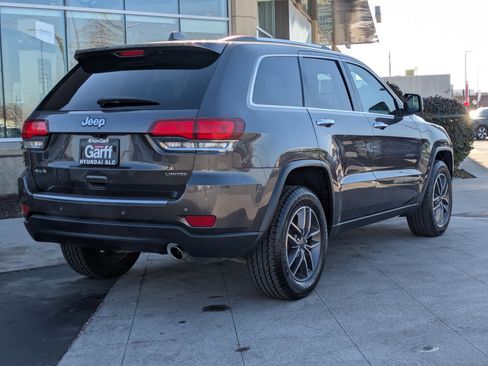 Used 2020 Jeep Grand Cherokee Limited image 3
