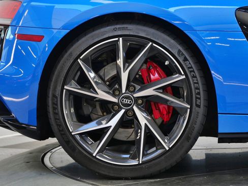 Used 2022 Audi R8 V10 RWD image 36