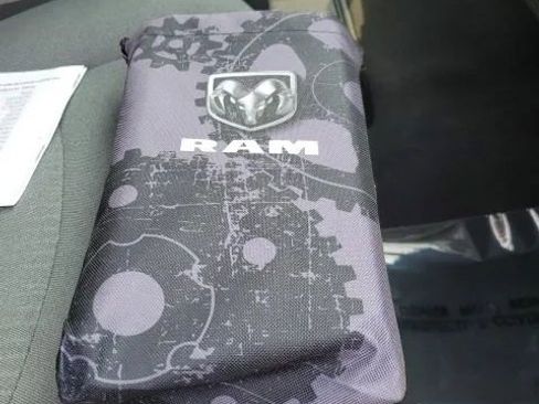 Used 2022 RAM 2500 Big Horn image 11