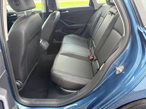 Used 2019 Volkswagen Jetta SE FWD image 17