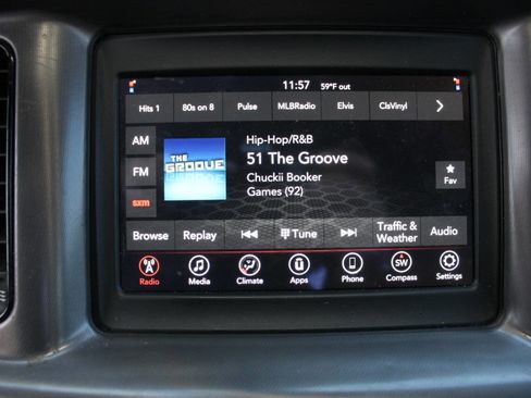 Used 2021 Dodge Charger SXT w/ Blacktop Package image 19