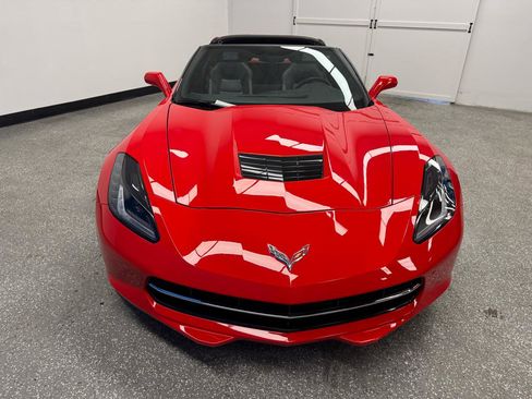 Used 2019 Chevrolet Corvette Stingray Coupe w/ Battery Protection Package RWD image 2