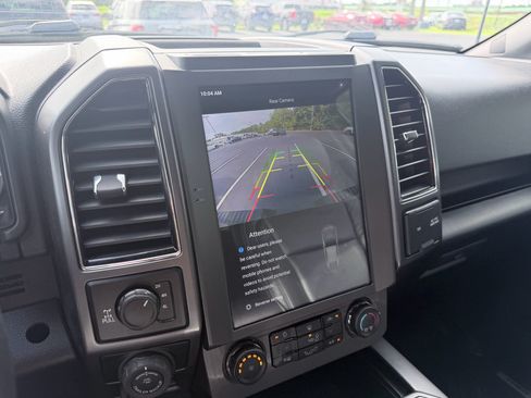 Used 2020 Ford F150 XLT w/ Equipment Group 302A Luxury AWD/4WD image 18