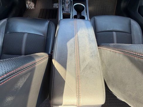 Used 2024 Nissan Altima 2.5 SR image 14