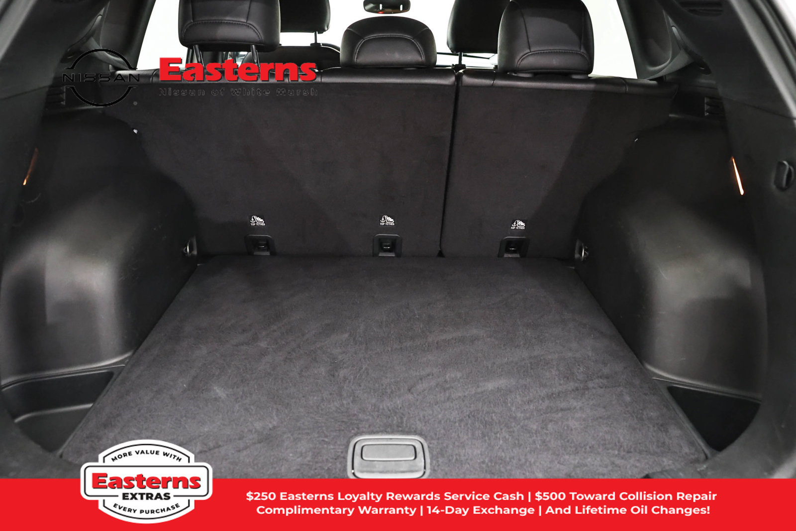 Used 2025 Jeep Compass Limited AWD/4WD image 9