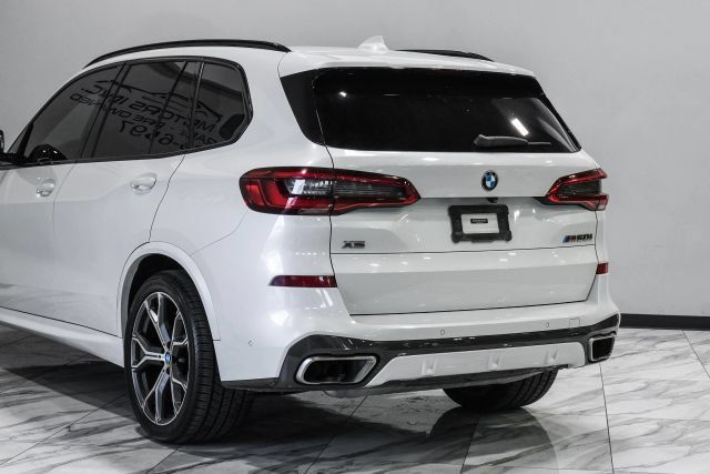 Used 2020 BMW X5 M50i AWD/4WD image 14