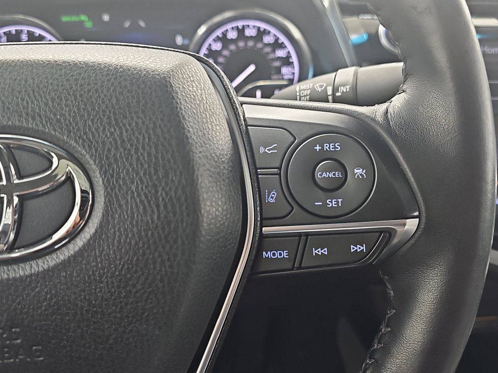 Used 2018 Toyota Camry XLE w/ Driver Assist Package FWD image 20