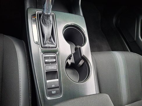 Used 2024 Honda Civic Sport image 24