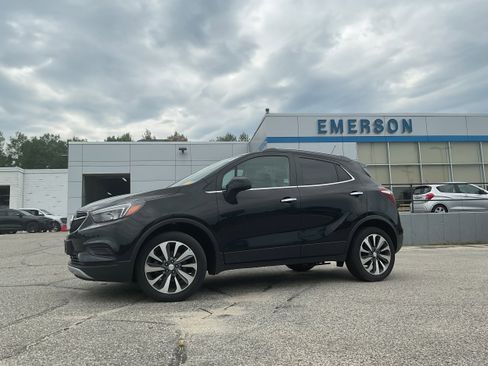 Used 2022 Buick Encore Preferred image 11