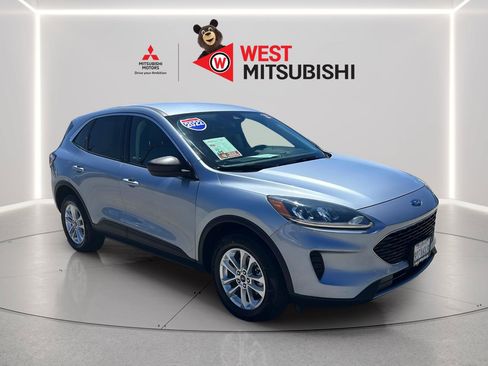Used 2022 Ford Escape SE AWD/4WD image 7