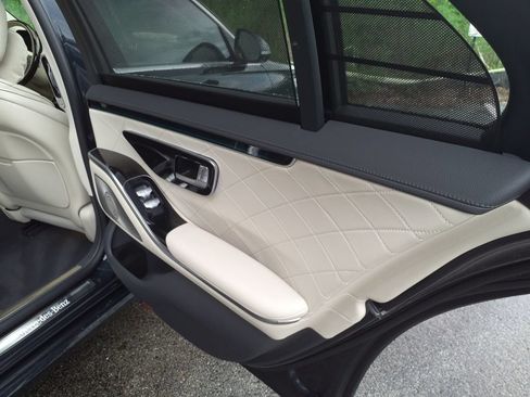 Certified 2021 Mercedes-Benz S 580 4MATIC Sedan image 13